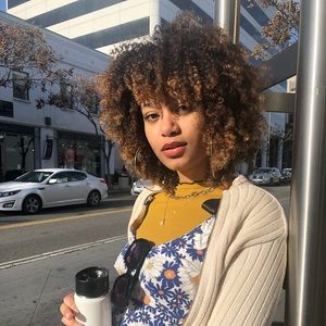 Meet your Posher, Cora